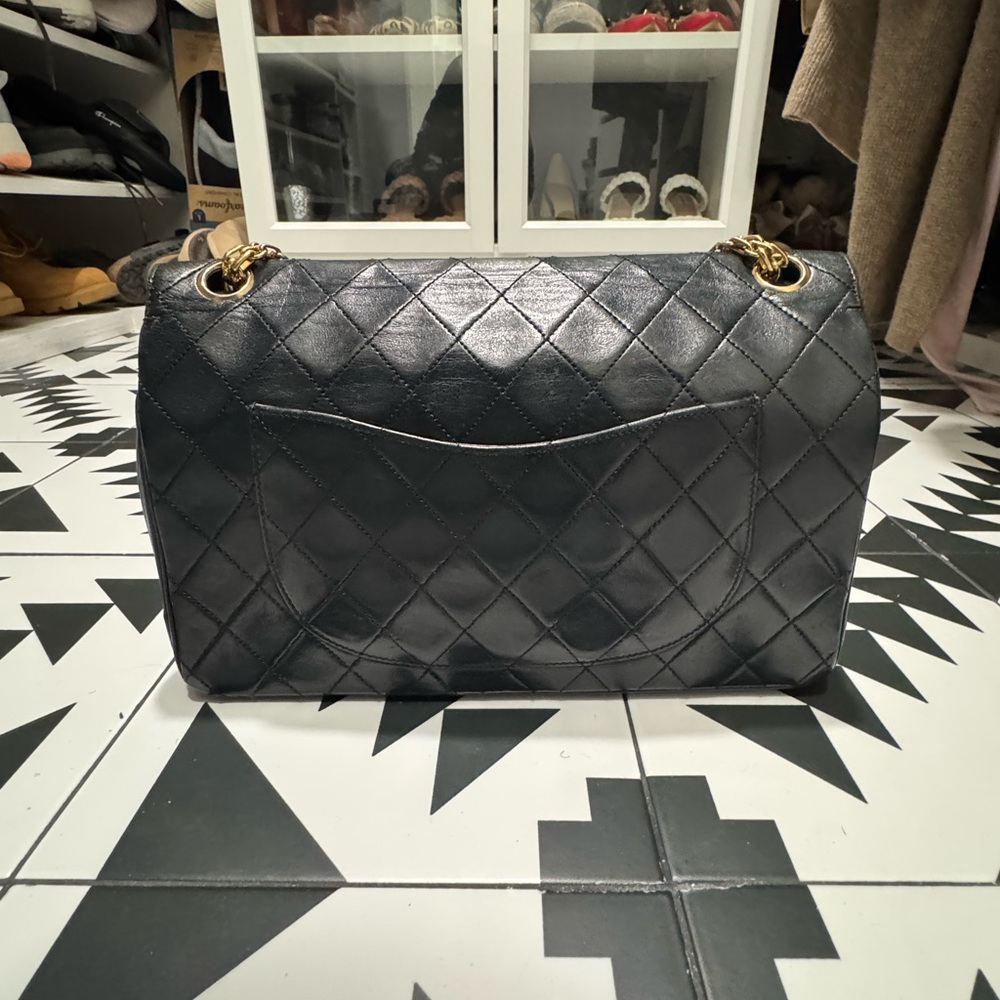 CHANEL Black Quilted Lambskin Shoulder Bag with 24k Gold Hardware - Picture 2 of 12